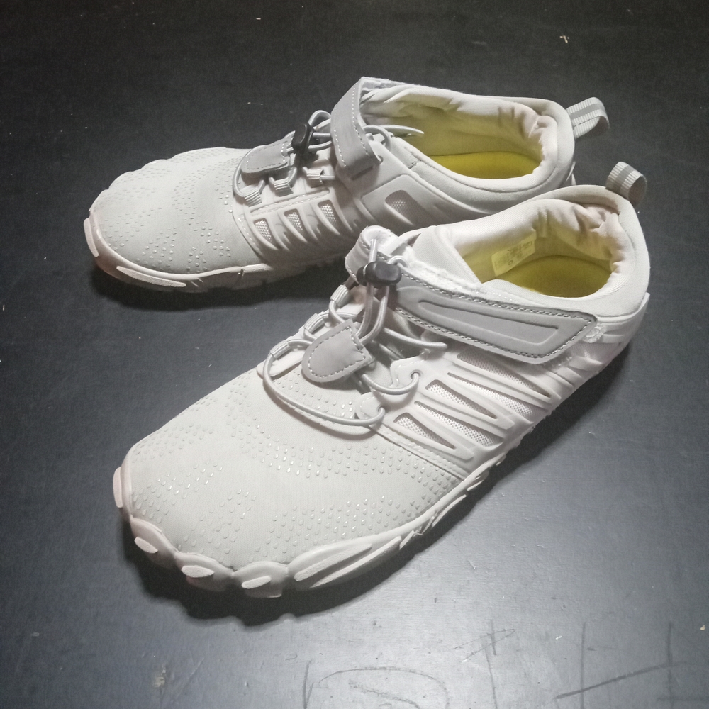 Ladies Barefoot Hiking Shoes